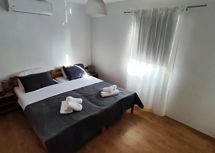Apartmants Bura *